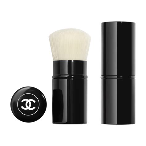 chanel pinceau kabuki